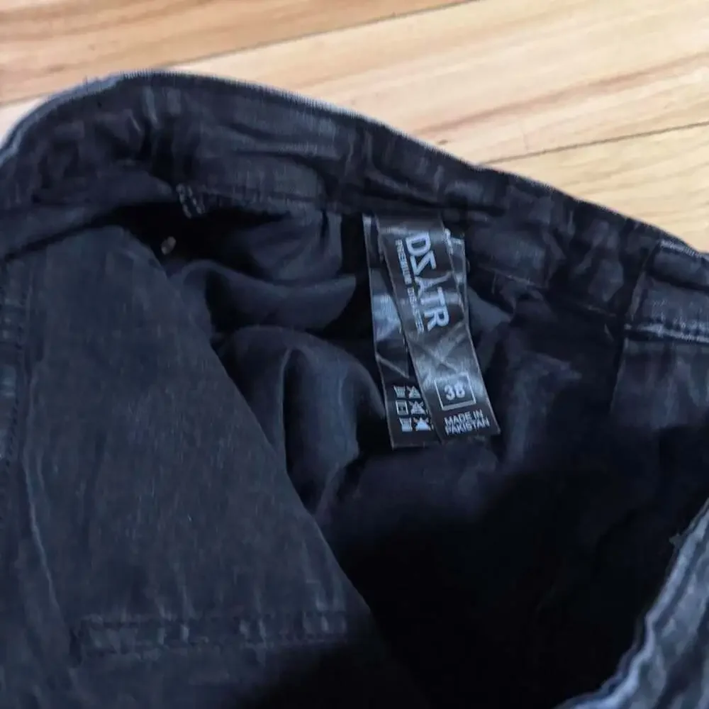 DSATR Premium Disaster Black Distressed Jeans Size 38